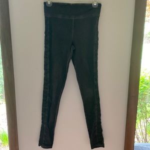 Tough Luv leggings women’s size medium